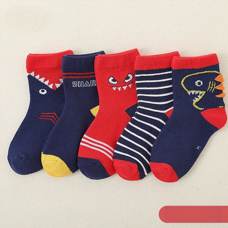 Sügisesed ja talvised uued laste sokid torus, laste sokid kammitud puuvillast, multifilmitrükiga, meeste ja naiste, suurte laste A-klassi beebisokid hulgimüügist