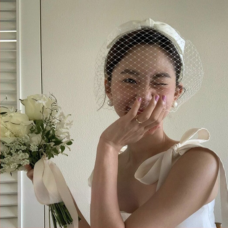 Apvalūs, stiprios šviesos karštinės formos moteriški auskarai su klasikiniais retro stiliaus „Shi Jia Pearl“ uodus atbaidančiais smilkalų lėkštelės formos auskarais be ausų skylučių