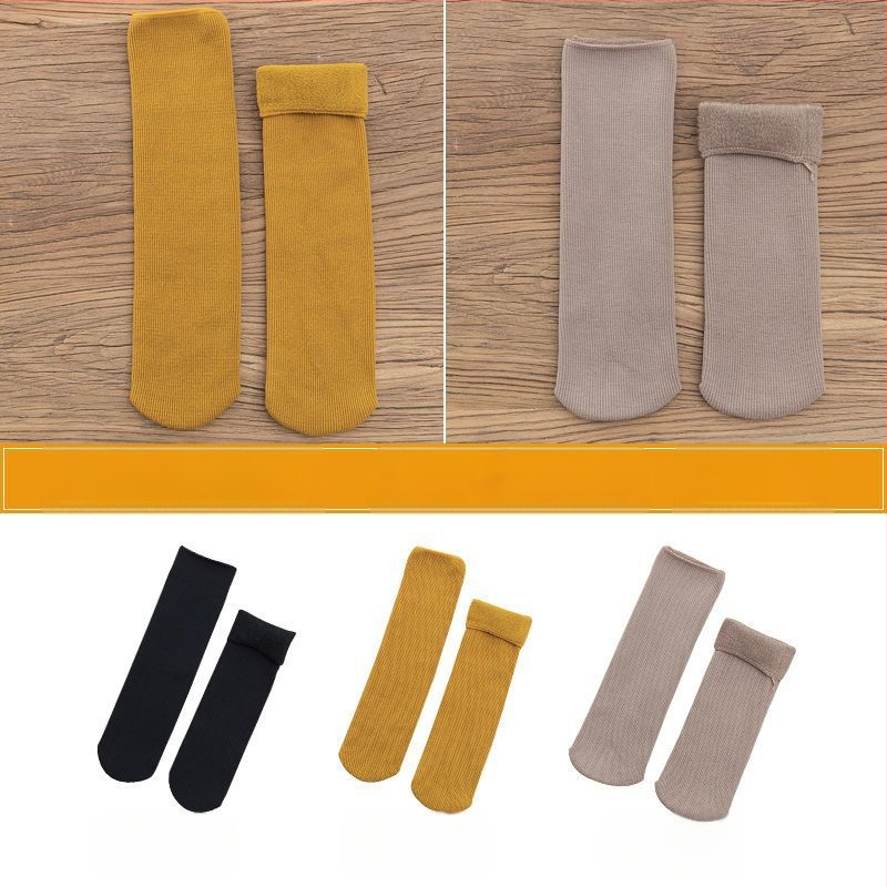Naiste poolsääreni ulatuvad fliisvoodriga paksud villased sokid, soojad froteest sügis- ja talveune sokid, ühevärvilised põrandasokid