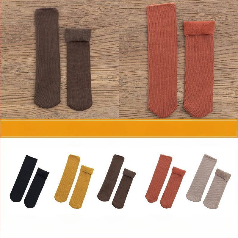 Naiste poolsääreni ulatuvad fliisvoodriga paksud villased sokid, soojad froteest sügis- ja talveune sokid, ühevärvilised põrandasokid