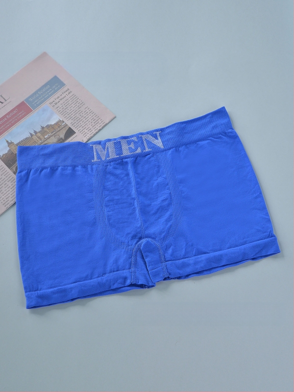 Europski i američki prekogranični Temu specijaliziran je za visokoelastične muške ležerne bešavne udobne prozračne mekane muške bokserice do sredine struka