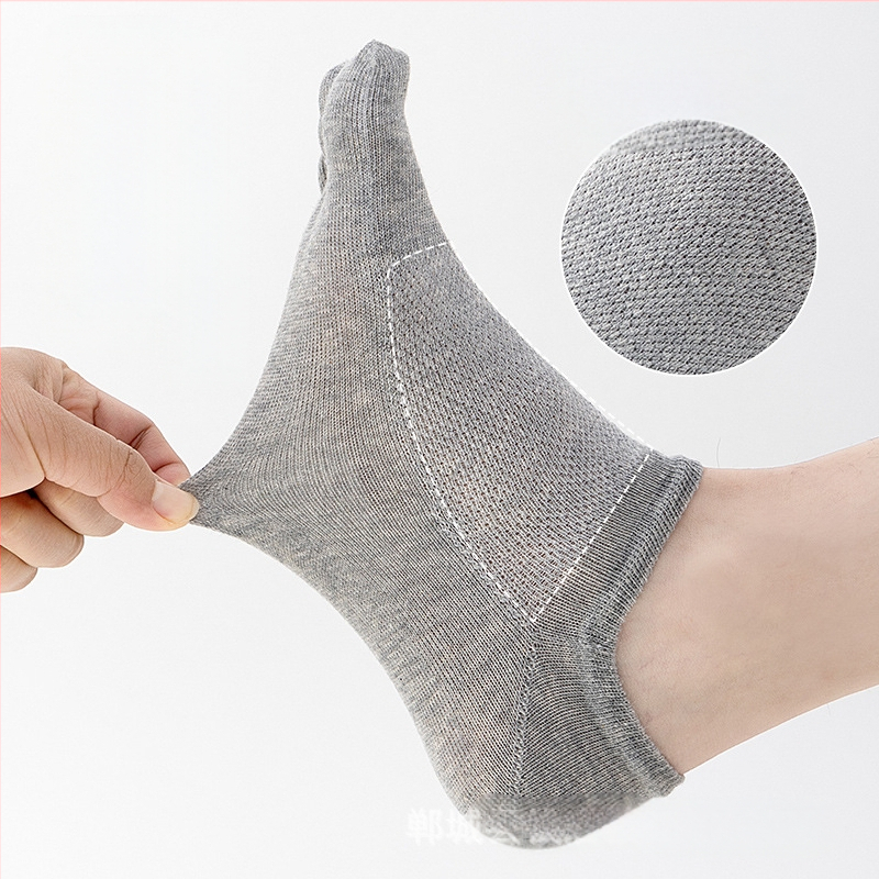 Dešimt porų nemokamu pristatymu vyriškų nematomų penkių pirštų kojinių vasarinių negilių silikoninių neslystančių vyriškų kojinių su laiveliu, kojinių su pirštais, tiesioginiai pardavimai iš gamyklos.