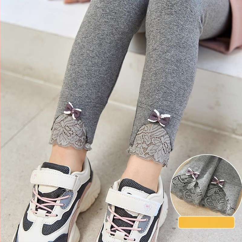 2025 Nove djevojačke tajice za proljeće i jesen, pamučne vanjske tajice za djecu, hlače do gležnja, tanke dječje elegantne hlače od čipke