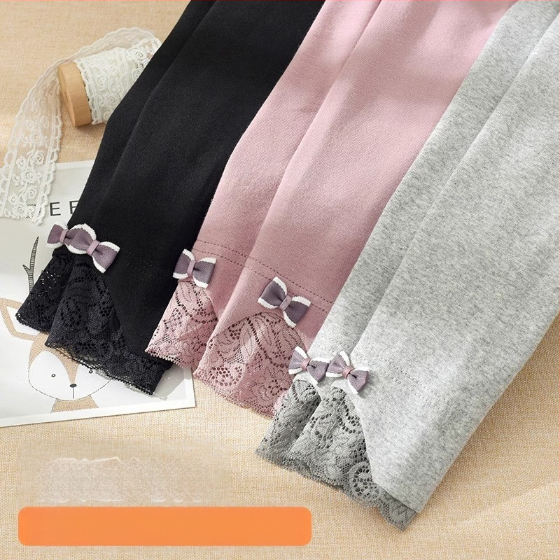 2025 Nove djevojačke tajice za proljeće i jesen, pamučne vanjske tajice za djecu, hlače do gležnja, tanke dječje elegantne hlače od čipke