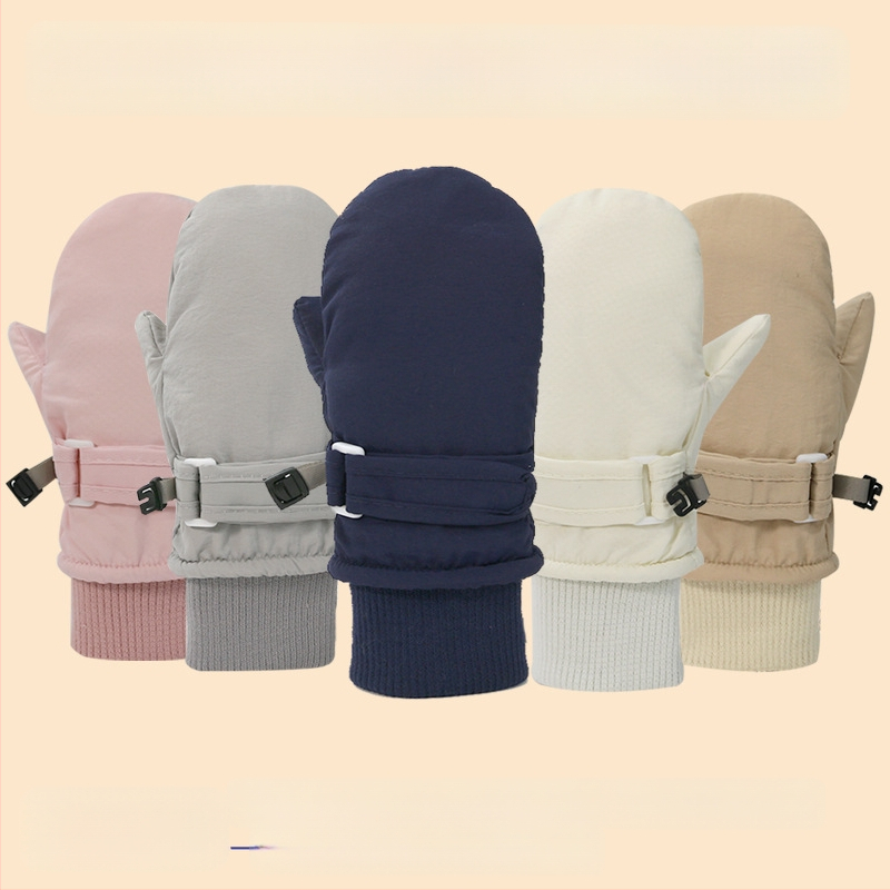 Naujos, greitai džiūstančios, vaikiškos, šiltos, vandeniui atsparios slidinėjimo pirštinės su vilnos pamušalu, storo siūlo pirštinės.