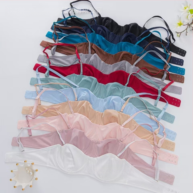 Seksualūs, surinkti apatiniai iš užsienio, temuShein su plieniniais žiedais, moteriškos liemenėlės gamintojai, parduodami didmeninėje prekyboje.