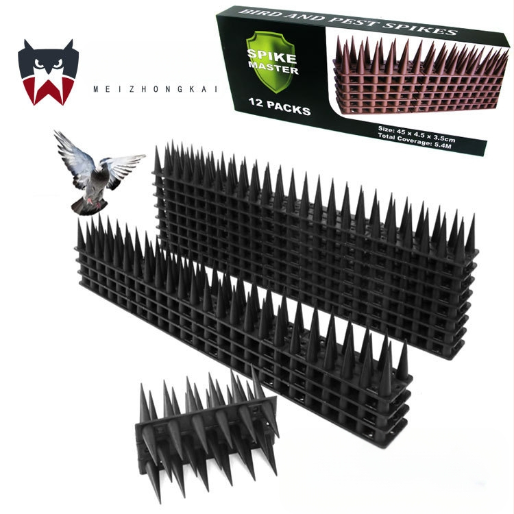Amazon Черен 3.5CM висок 45CM извит антикотешки трън за задвижване на котка трън улов за котка плаши котка цветна кутия 12 броя антиптичи трън