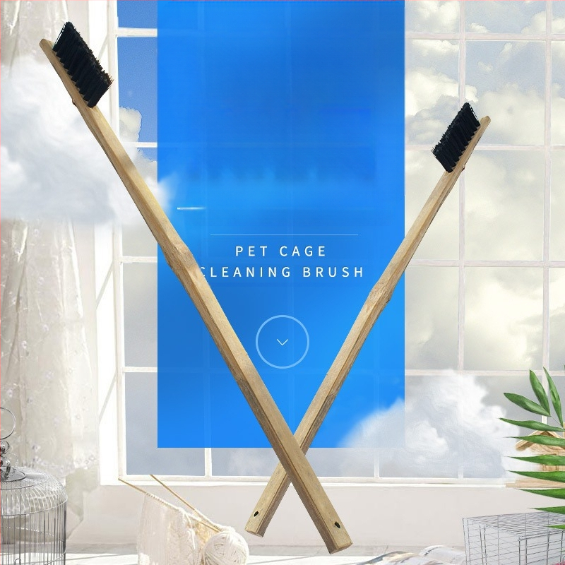 „Big Brother Strazdas“, papūgos, paukščių narvo valymo šepetys, paukščių narvo priedai, triušis, jūrų kiaulytė, Totoro, voverė, naminių gyvūnėlių narvo valymo šepetys