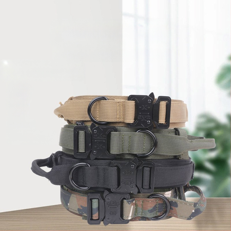 Naminių gyvūnėlių antkaklis vidutiniams ir dideliems šunims, taktinis antkaklis, pastorintas šunų antkaklis, šunų antkaklis, kuris nesmaugia kaklo, karinis šunų antkaklis