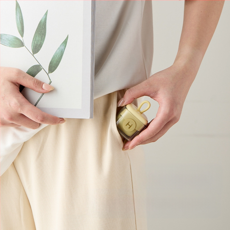 [Patentuotas kvadratinis] Plaunamas pūkelių valiklis drabužiams, galingas dulkių ir pūkelių šalinimas, nešiojamas kvadratinis pūkelių valiklis