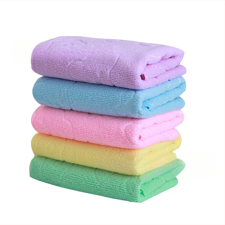 Hulgimüük 30*70 reljeefne karupea värviline rätikuputka ühe dollari suurune pehme imav lintpesurätik