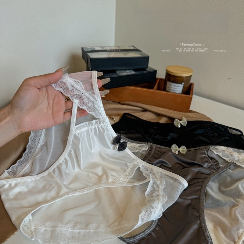 Seksikas pitsist väike õõnes Pure Desire hingav jalgevahega aluspesu prantsuse satiinist mugavad keskmise vöökohaga aluspüksid kinkekarbis