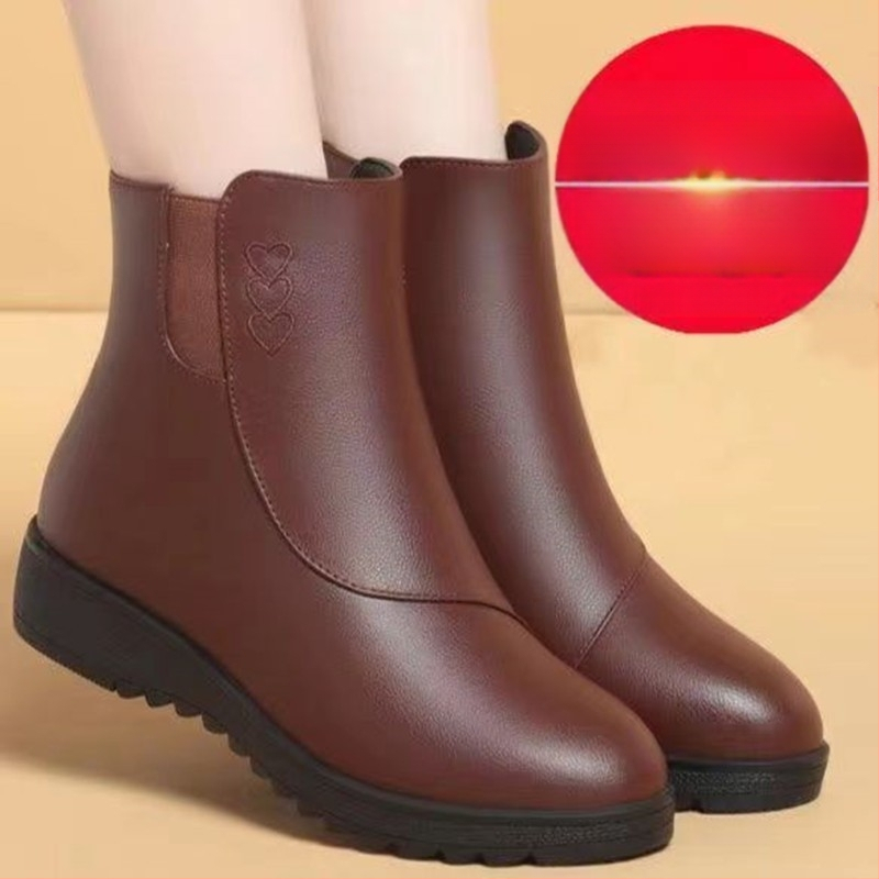 Majčine cipele, kratke čizme od mekane kože, pamučne cipele s mekim dnom, kožne cipele s flis podstavom za srednje i starije osobe, nove zimske čizme, ravne ženske čizme većih veličina