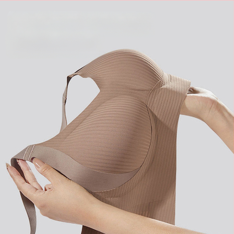 Nauja „Lilt Traceless“ reguliuojamo dydžio moteriška liemenėlė su didele krūtine ir mažu dydžiu, be žiedų.