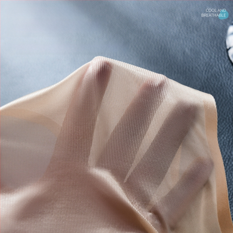 Väliskaubanduse madala vöökohaga kerged aluspüksid, suvised läbipaistvad kirjaga kaetud spordijääsiidist seksikad meeste munaga kaetud hingavad aluspüksid