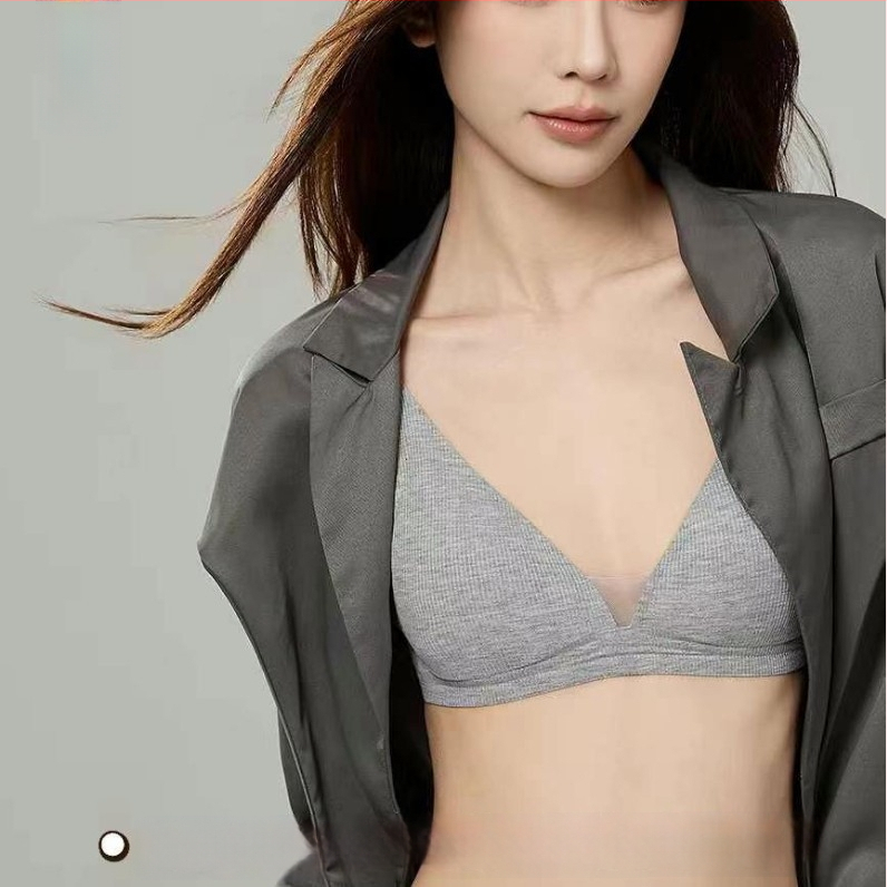 Fengzhixin Original French Deep V Triangle Cup Intimates Fără Margini Frumos Back Fără Cusături Push-Up Sutien de vară subțire