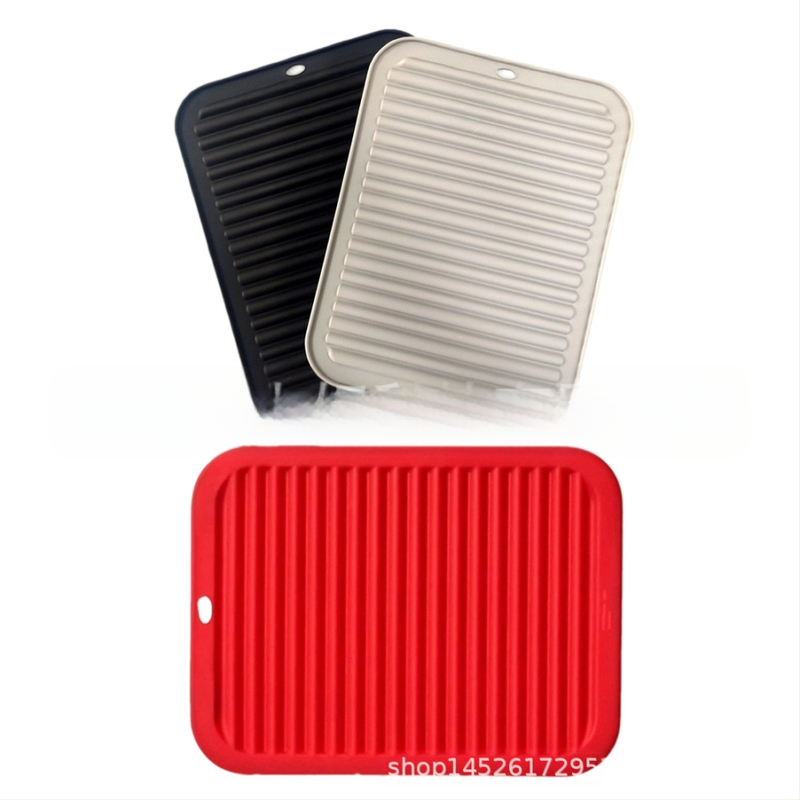 Sabiezināts bērnu galda paklājiņš, silikona mākoņu siltumizolācijas paklājiņš, radošs paliktnis, mājdzīvnieku pretslīdes noplūdes paklājiņš, pretapplaucēšanās galda paklājiņš