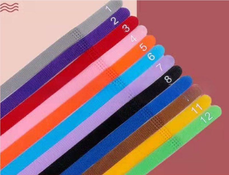 Mājdzīvnieka identifikācijas gredzens ar 15 krāsu mājdzīvnieka kakla siksnas apdruku un identifikāciju ar kucēna un kaķēna kakla siksnas jostu