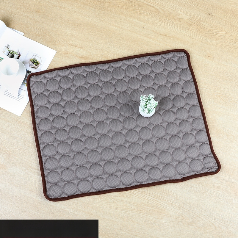 Ледена копринена постелка за домашни любимци Лятна хладна постелка за кучета Постелка за котки и кучета за диван Хладна постелка за кучета Постелка за котки и кучета Ледена постелка за домашни любимци