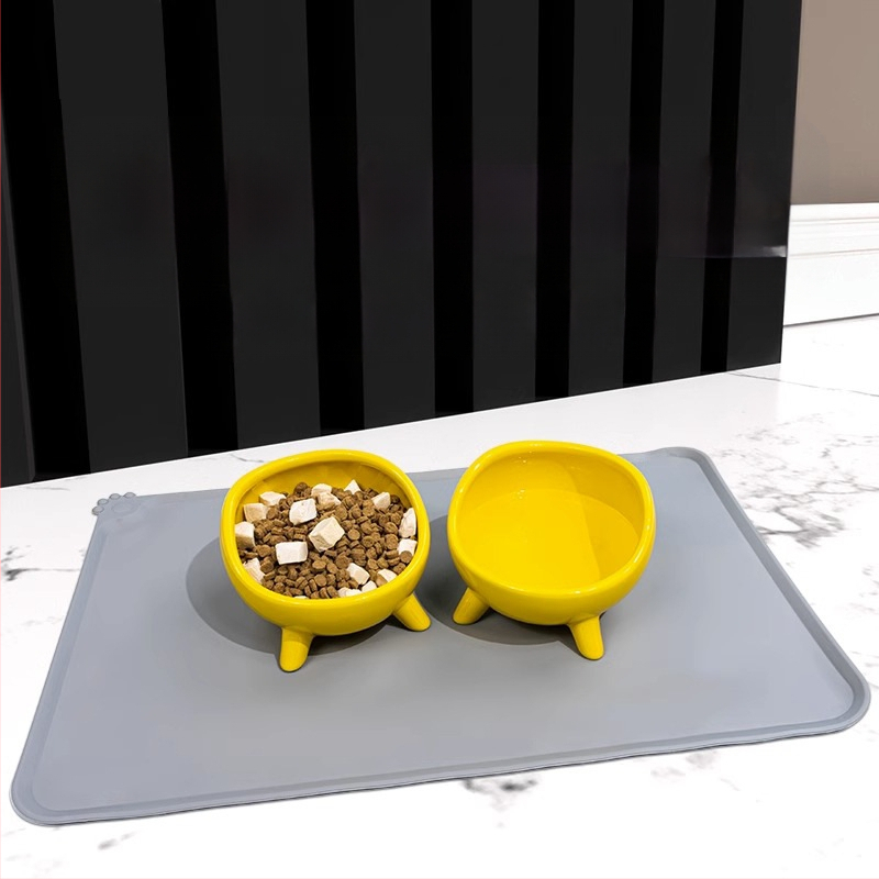Silikonska podloga za kućne ljubimce prehrambene kvalitete, 48/55 cm, protiv prelijevanja, lako se čisti, podloga za zdjelu za mačke i pse