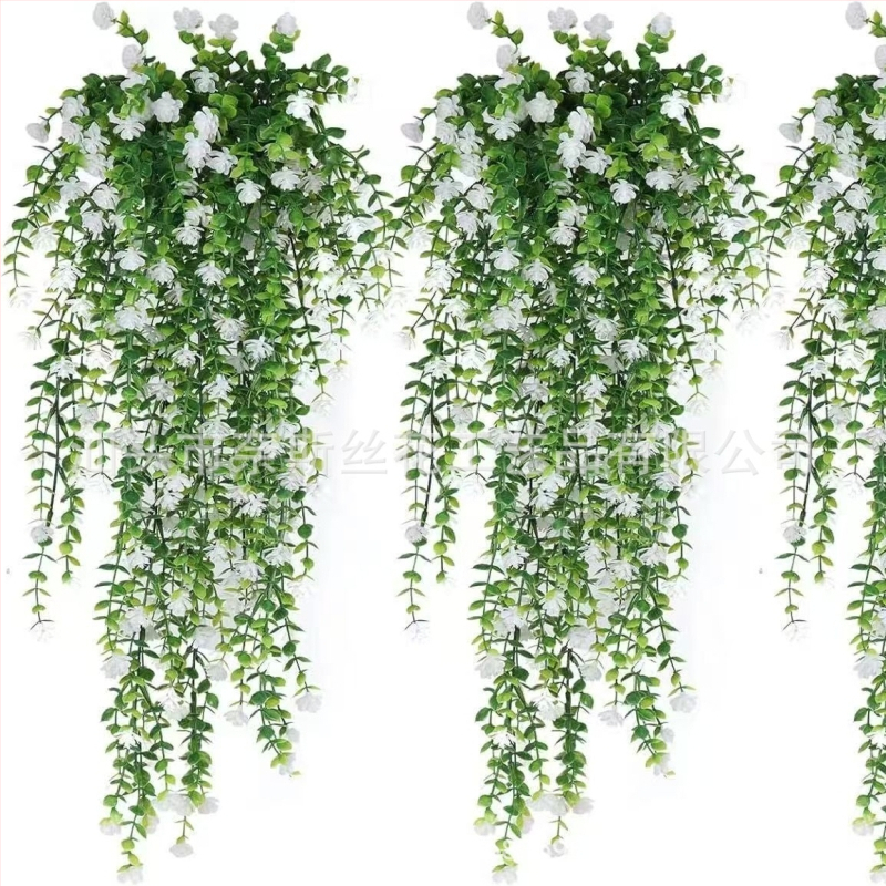 Tarpvalstybinė žalių augalų sieninė dekoracija, eukalipto, kamelijos, vynmedžio, eukalipto lapo, rotango, kabanti gėlių dekoracija