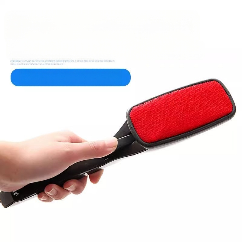 Namų drabužiai, pūkelių elektrostatinis šepetys, cheminio valymo šepetys, baltas dvipusis besisukantis palto dulkių šalinimo šepetys, plaukų šalinimo šepetys