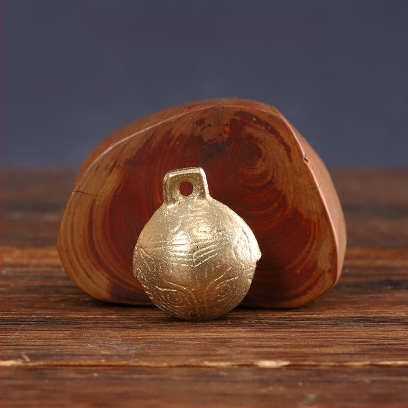 Меден звънец меден тигров звънец домашен любимец звънец куче котка тигров звънец говеда овца конски звънец древен