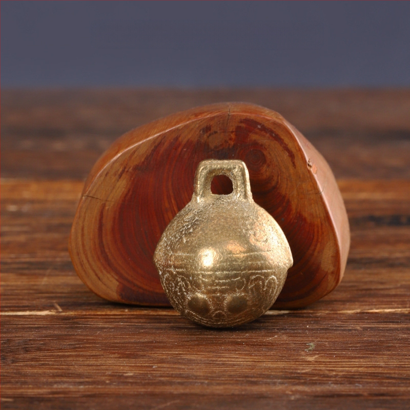 Меден звънец меден тигров звънец домашен любимец звънец куче котка тигров звънец говеда овца конски звънец древен