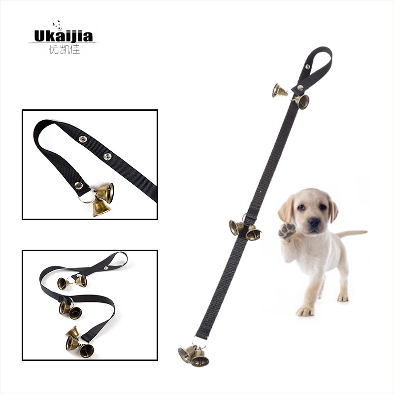 Коледен меден звънец за кучета Amazon Pet Doorbell с въже за домашен любимец за външна употреба, висулка против изгубване за кучета