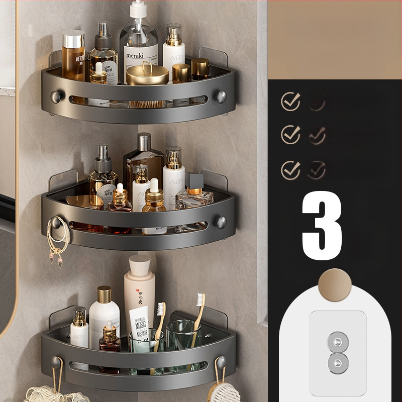 Tualetas be perforatoriaus, vonios kambarys, tualeto laikymo lentynėlė, prie sienos tvirtinamas tualeto praustuvas, trikampė laikymo lentynėlė, pakaba kampelyje