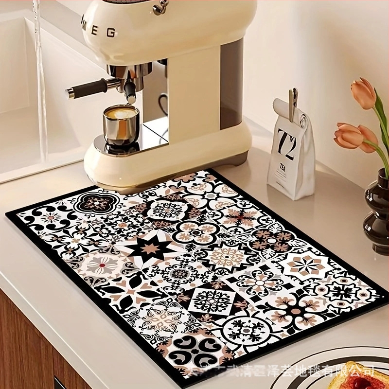 Atsitiktinis grynos spalvos diatomų purvo drenažo kilimėlis, indų džiovinimo kilimėlis, valgomojo stalo reikmenys, izoliuotas, aukštai temperatūrai atsparus kilimėlis, arbatos puodelio sugeriamasis kilimėlis