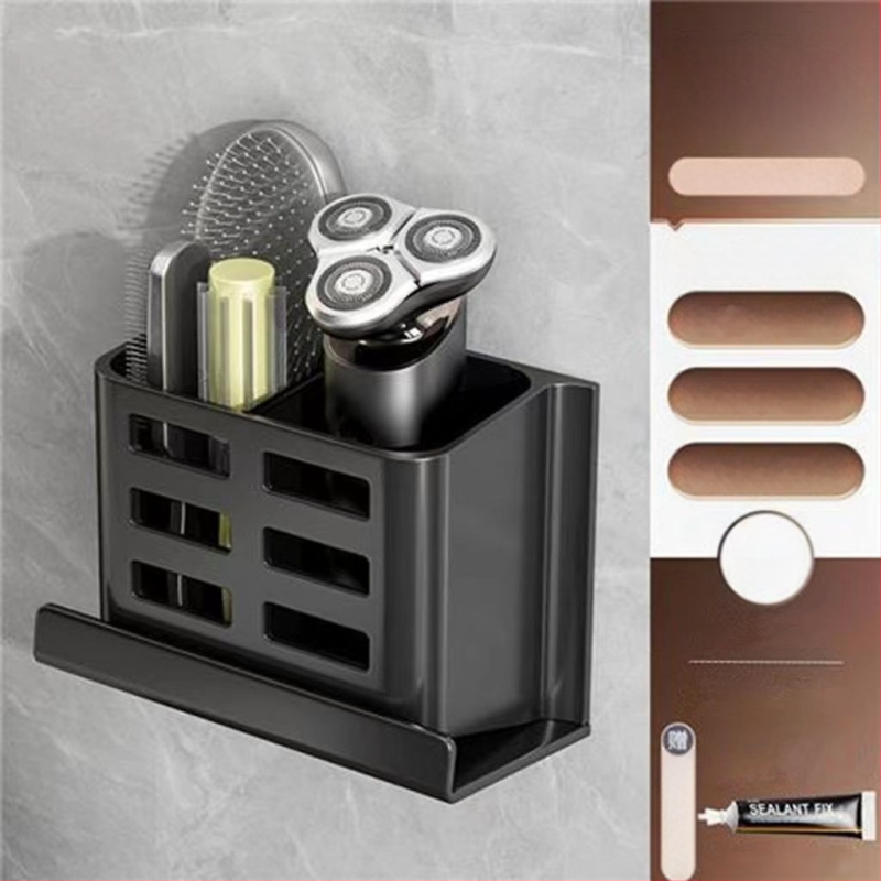 Vonios kambario šukų lentynėlė, tualetas be skylių, prie sienos tvirtinamas tualetas, kosmetinis skustuvas, dantų šepetėlis, dantų pastos laikymo cilindras