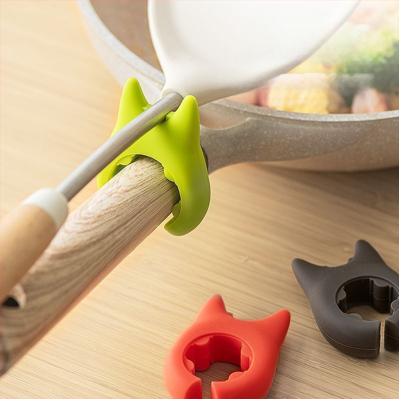 Daržovių kepimo kastuvo laikiklis be smūgių, puodų laikymo lentynėlė su apsauga nuo perpildymo, kastuvo laikiklis „Imp Devil“ kastuvo lentynėlė