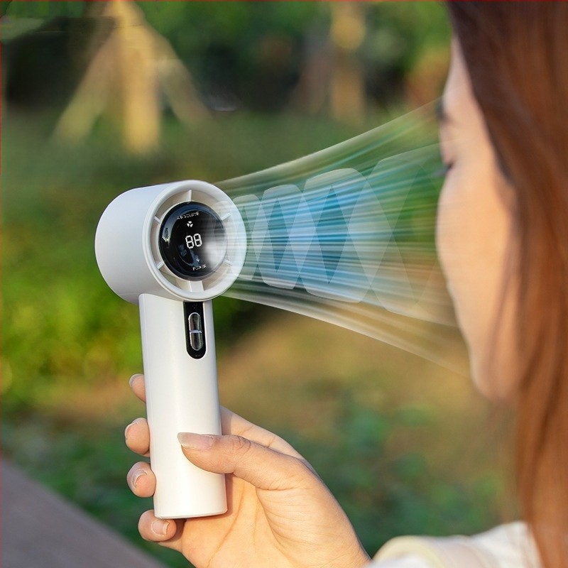 „Turbo 100“ didelio greičio lauko nešiojamas ventiliatorius su įkraunamu mini USB nešiojamu bešepetėliniu varikliu