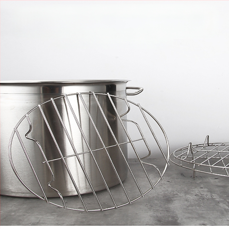 Sautētas gaļas speciālais režģis, ūdensnecaurlaidīgs režģis, nūdeļu vārīšanas režģis, nerūsējošā tērauda tvaicētājs, tvaika nodalījums, pretsalipes katls, zupas spainis, tīkls