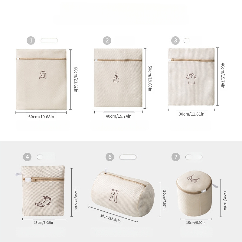 Sumuštinio siuvinėtas skalbinių maišelis. Sustorintas dvigubo sluoksnio liemenėlės skalbimo maišelis, tinkantis skalbti mašina. Specialus deformacinis skalbimo tinklelio maišelis.