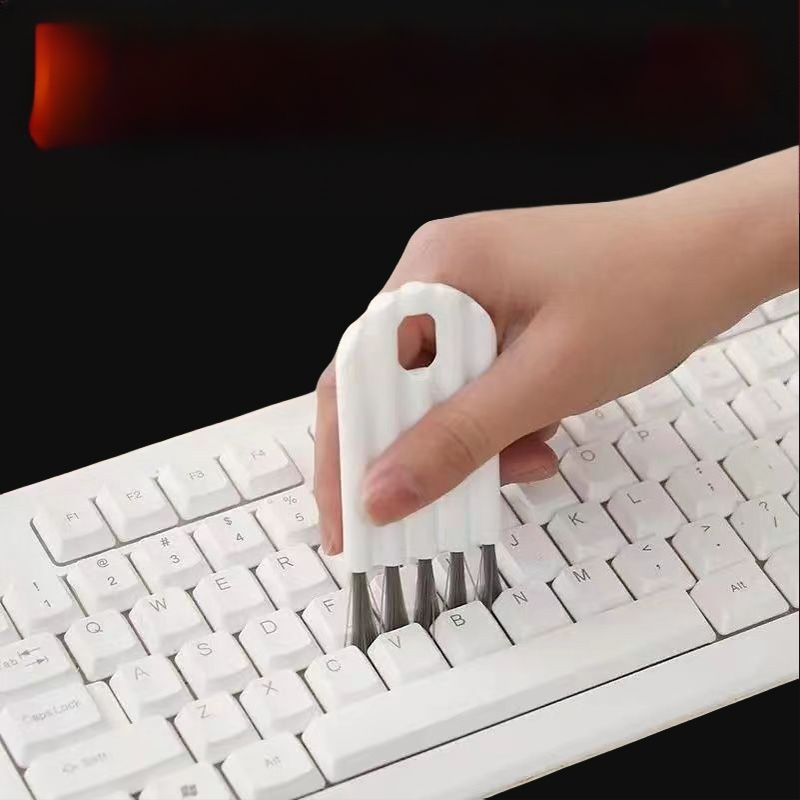 Мека вълнена четка за почистване на клавиатура, четка за механична клавиатура на компютъра, почистване на шасито на хоста, дълбоко почистване на клавиатура