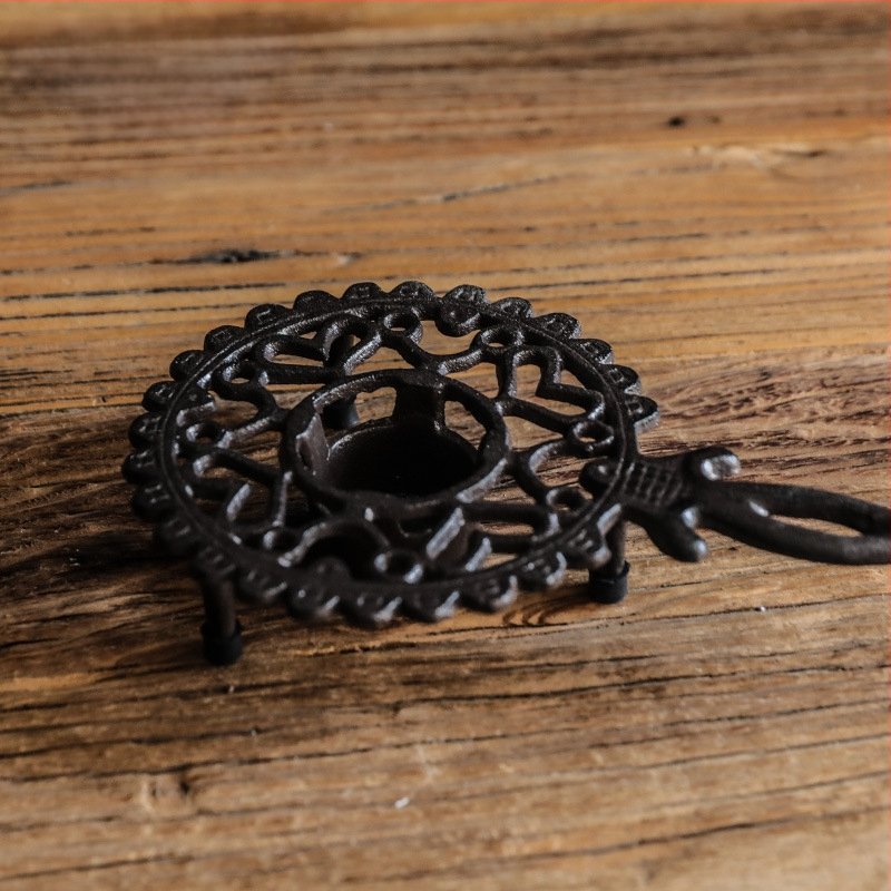 Европейски стил Ретро чугунен чайник Кафе Алкохолна печка Свещ Настолна лампа Хотелски аксесоари за дома Орнаменти Топлоизолационен държач