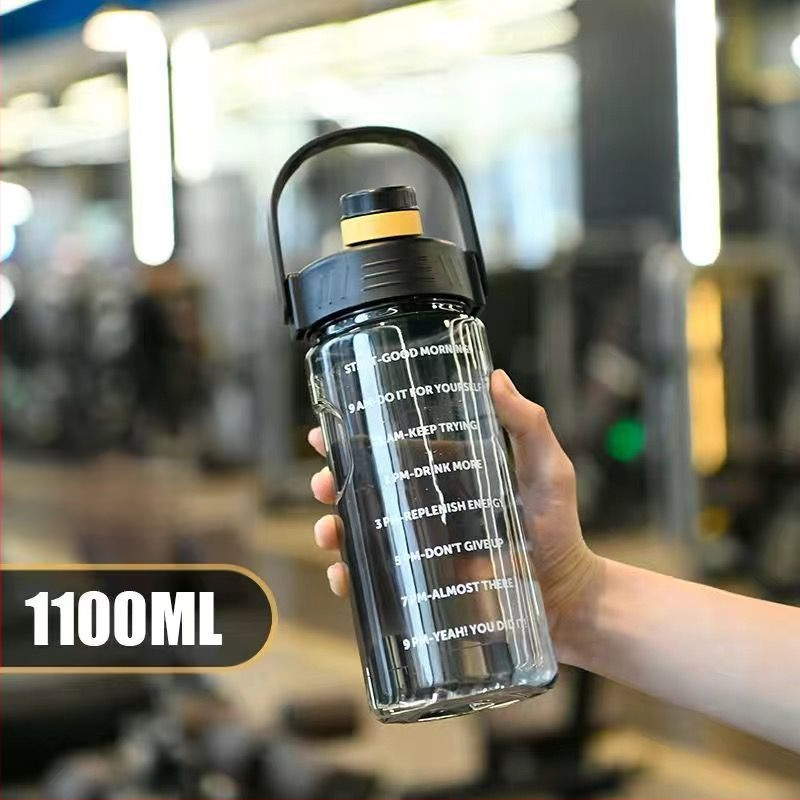 Lielas ietilpības kosmosa krūze āra sporta fitnesa krūze vīriešu un sieviešu būvlaukuma pretkritienu tējkannas krūze rūpnīca vairumtirdzniecība