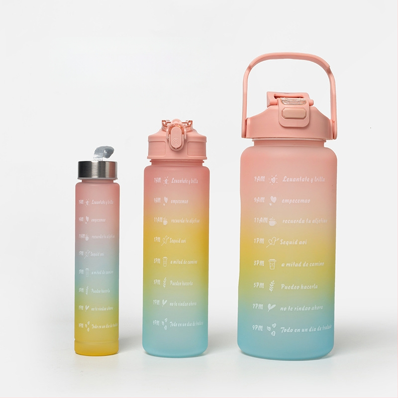 Διασυνοριακό Αθλητικό Ποτήρι Νερού Καλοκαιρινό Κύπελλο Μεγάλης Χωρητικότητας Σετ Τριών Τεμαχίων Κύπελλο Βραστήρα με Καλαμάκι, Πλαστικό Κύπελλο Space Cup Χονδρική