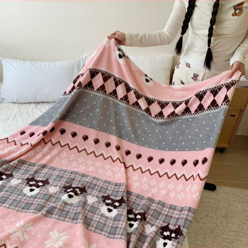 Paksendatud koomiksipiimafliisist tekk Sügis- ja talvine paksendatud faleirongitekk Vaba aja diivanitekk Uinakute tekk Piiriülene tekk