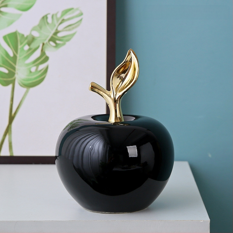 Loominguline Euroopa stiilis õunakaunistus sisehallis elutoas raamaturiiulil televiisorikapil laual keraamiline käsitöökaunistus hulgimüük