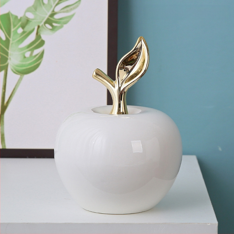 Loominguline Euroopa stiilis õunakaunistus sisehallis elutoas raamaturiiulil televiisorikapil laual keraamiline käsitöökaunistus hulgimüük