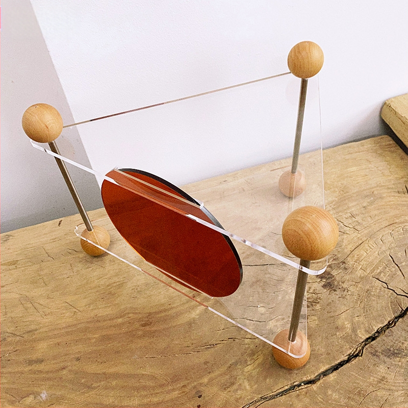 Tiesioginio pardavimo akrilo vandens puodelis kvepalų kosmetikos stovas darbalaukio laikymo apdaila aromaterapijos žvakių dėklas vitrina