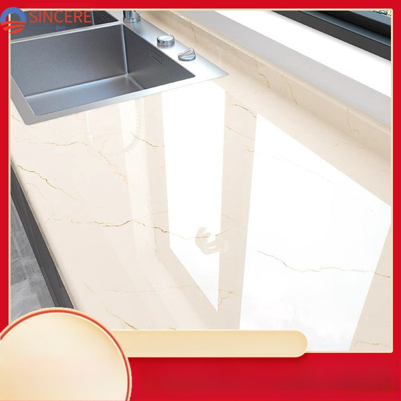 Virtuvės vandeniui atspari, aliejui atspari, lipni stora lipdukų plėvelė, atspari ugniai, aukštai temperatūrai, viryklės, stalviršio ir darbo paviršiaus laminavimo plėvelė 66