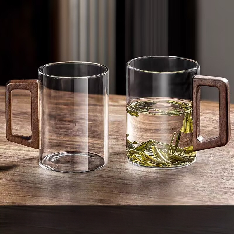 Стъклена чаша, чаша за зелен чай, японска чаша за чай с дръжка, чаша за чай, устойчива на висока температура офис питейна вода, чаша с дървена дръжка, устойчива на изгаряне