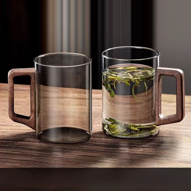 Стъклена чаша, чаша за зелен чай, японска чаша за чай с дръжка, чаша за чай, устойчива на висока температура офис питейна вода, чаша с дървена дръжка, устойчива на изгаряне