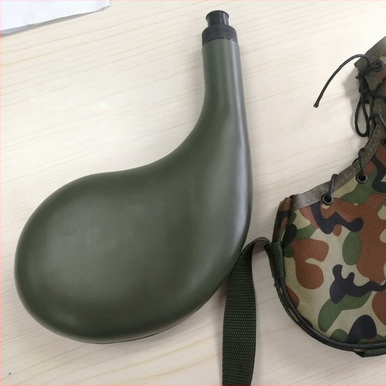 Välisportimiseks mõeldud kamuflaaž-veekeetja vöökohale kinnitatav veekeetja, rippuv kaasaskantav kõrbeveekeetja, sõjaväe väljaõppe taktikalise väljaõppe veekeetja