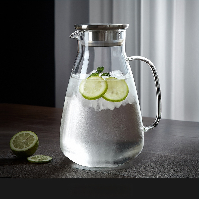 Gamyklinis tiekimas su dideliu borosilikato trikampiu puodu, permatomu, sutirštintu vėsaus vandens virduliu, paprastu buitiniu didelės talpos gėrimų trikampiu puodu.