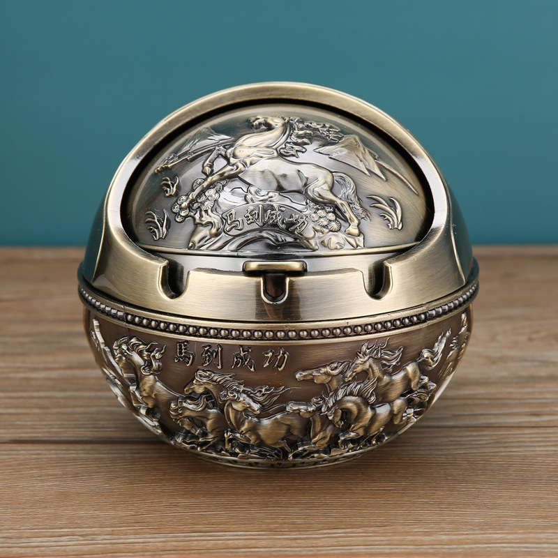 „Ma to Chenggong“ peleninė, namų svetainė, kūrybinga, suasmeninta tendencija, su dangteliu, apsaugančia nuo lakiųjų pelenų, dūmų skonio peleninės papuošimais